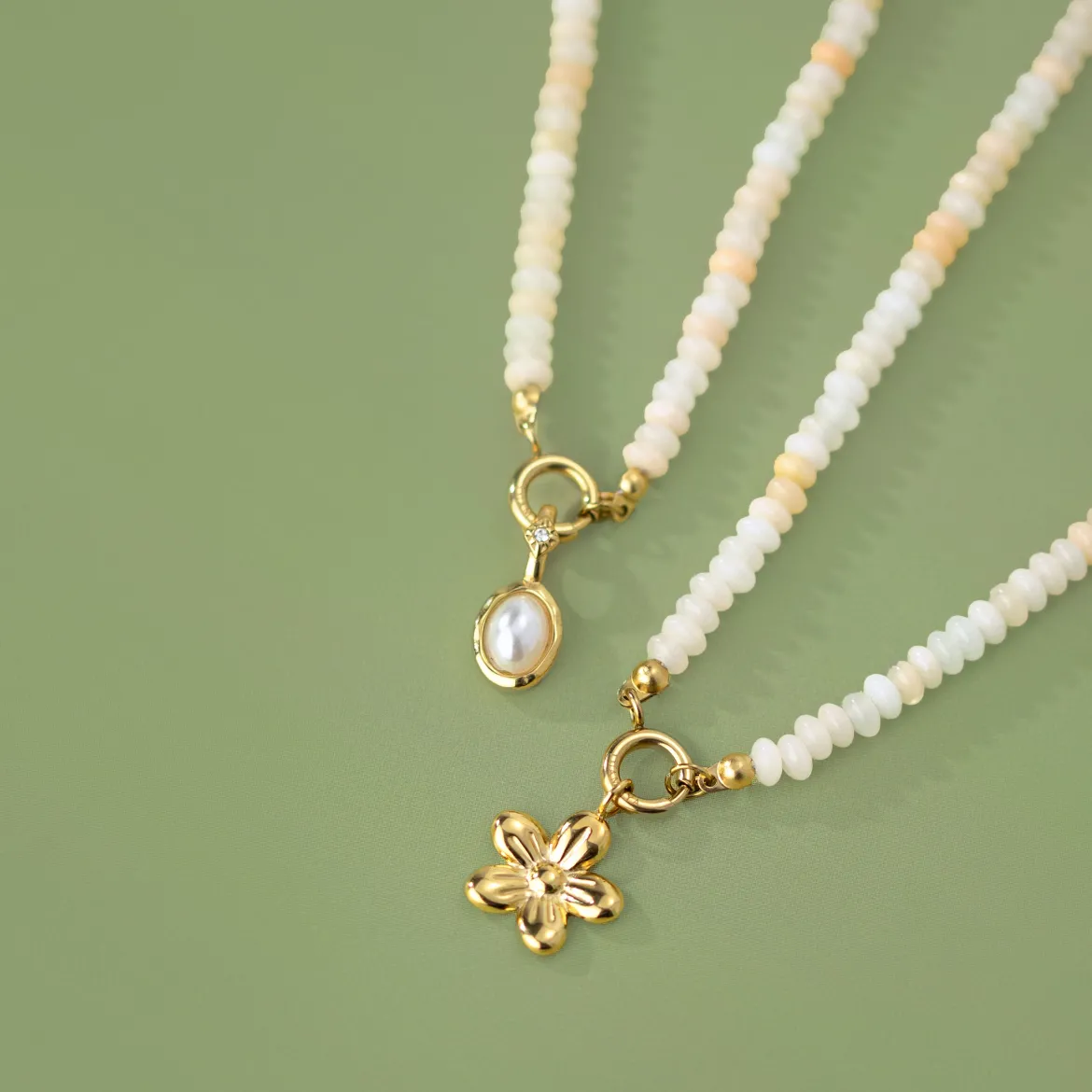 Blushstone Charm Necklace Silber