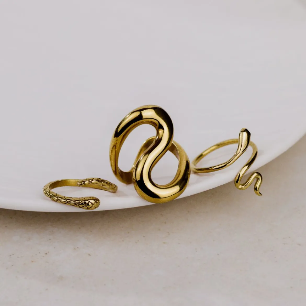 Coiled Ring Silber