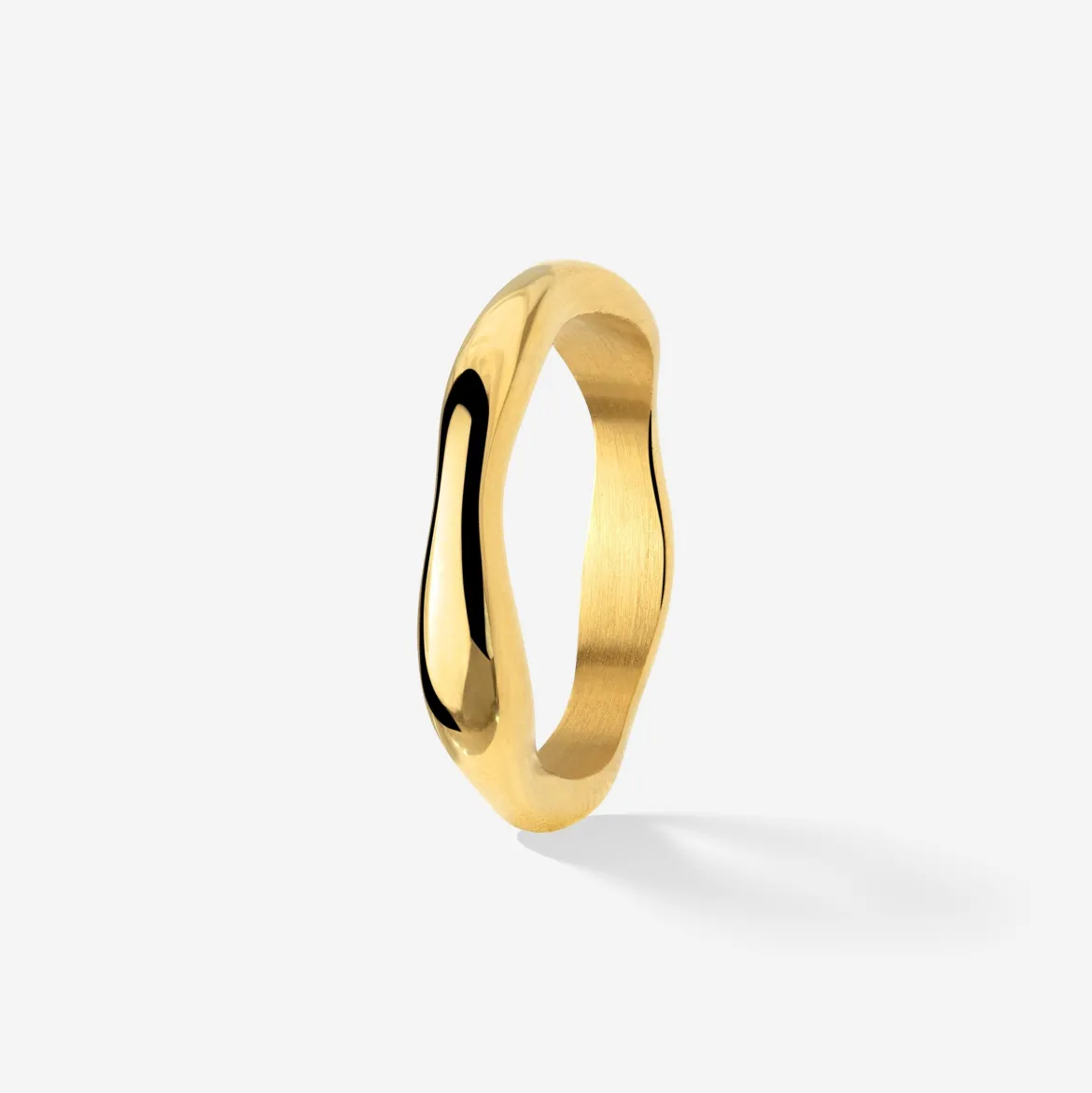 Connys Imperfectly Perfect Ring Gold