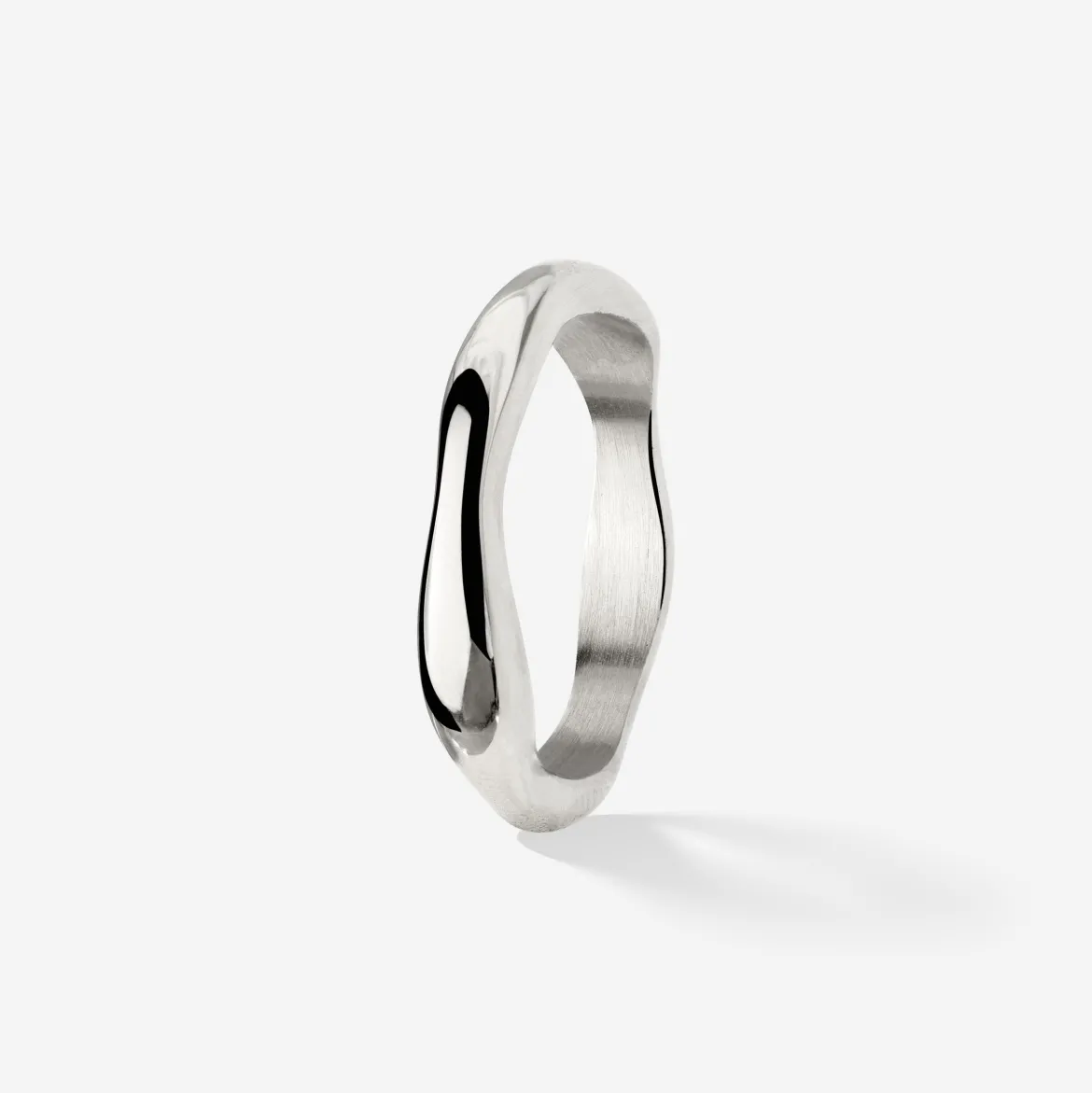 Connys Imperfectly Perfect Ring Silber