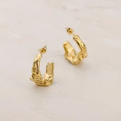 Crinkled Hoop Studs Gold