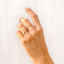 Curb Chain Ring Gold