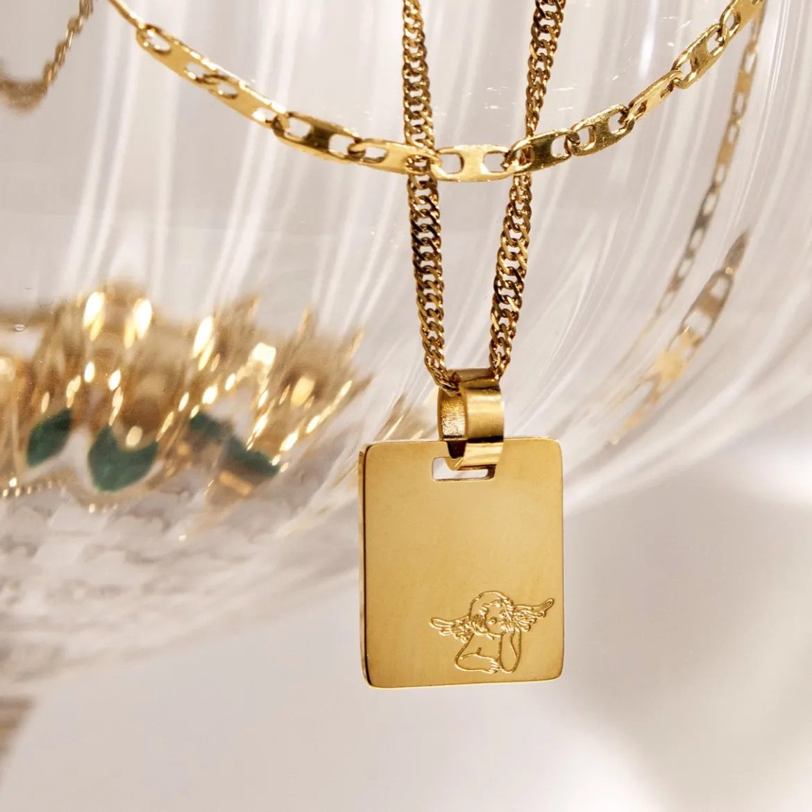 Delicate Choker Gold