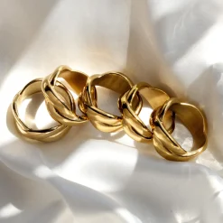 Female DNA Ring Silber