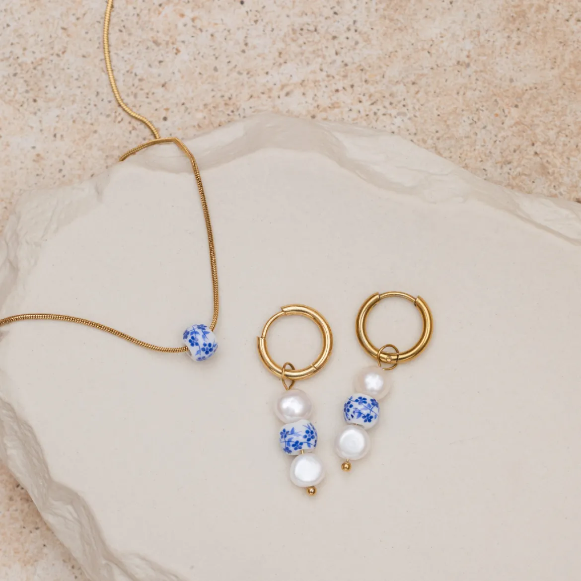 Flower Tile Pearl Hoop Set Small Silber