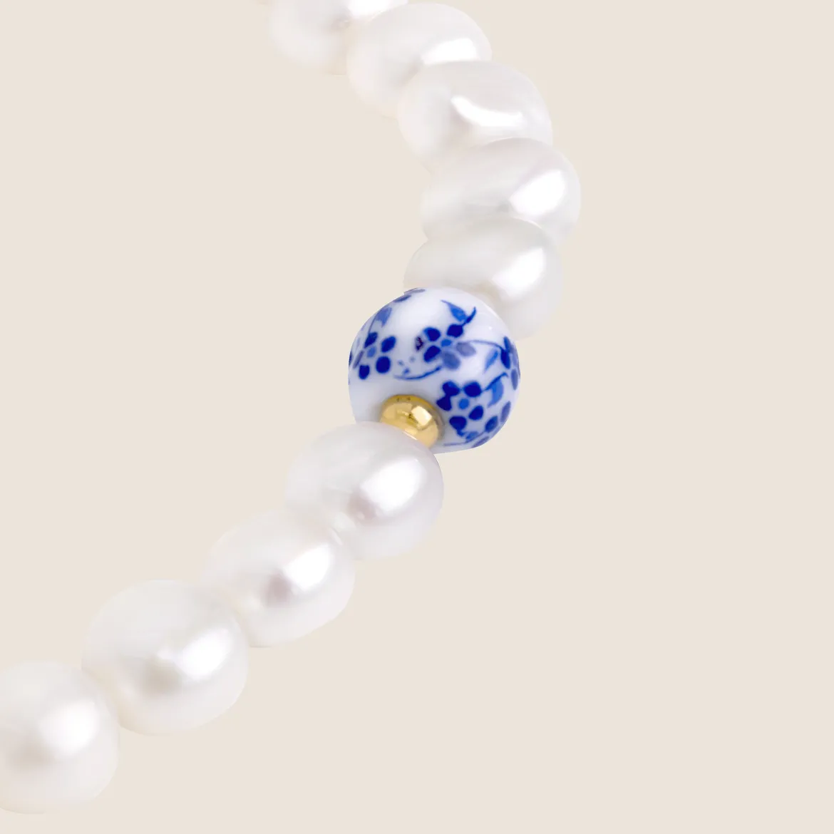 Flower Tile Pearl Necklace Gold