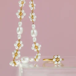 Flowery Pearls Choker Gold