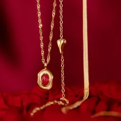 Flowy Heart Necklace Bundle Gold