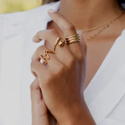 Fluid Motion Ring Roségold