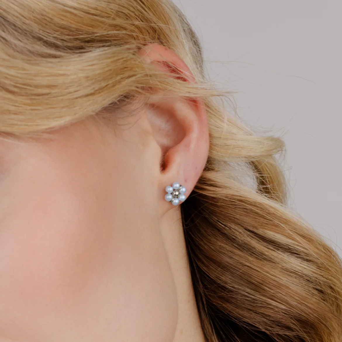 Forever Blue Daisy Studs Silber