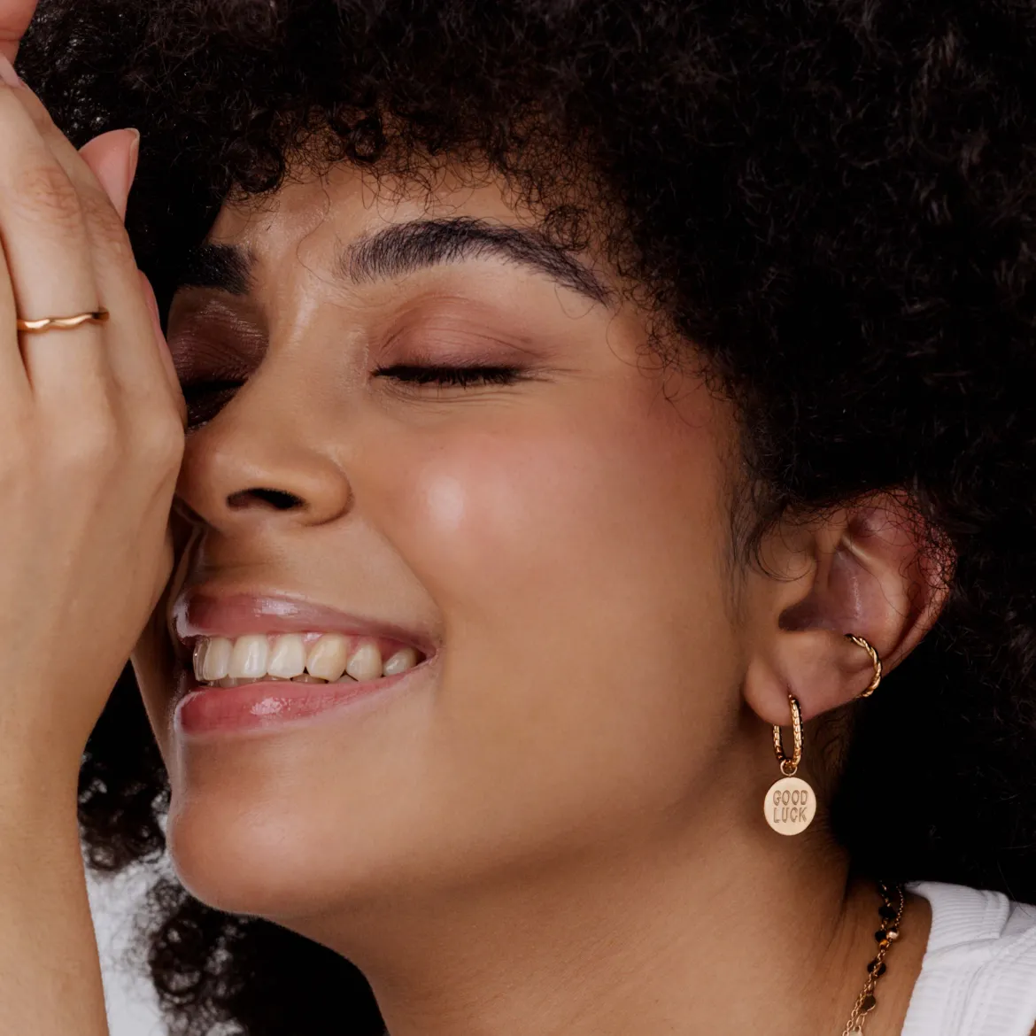 Good Luck Coin Oval Twisted Hoop Set Baby Roségold