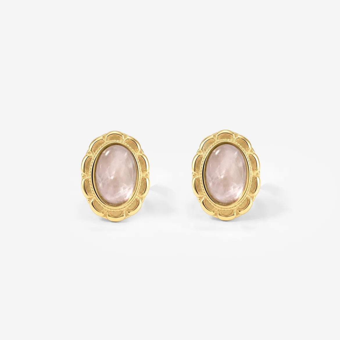 Heirloom Studs Gold