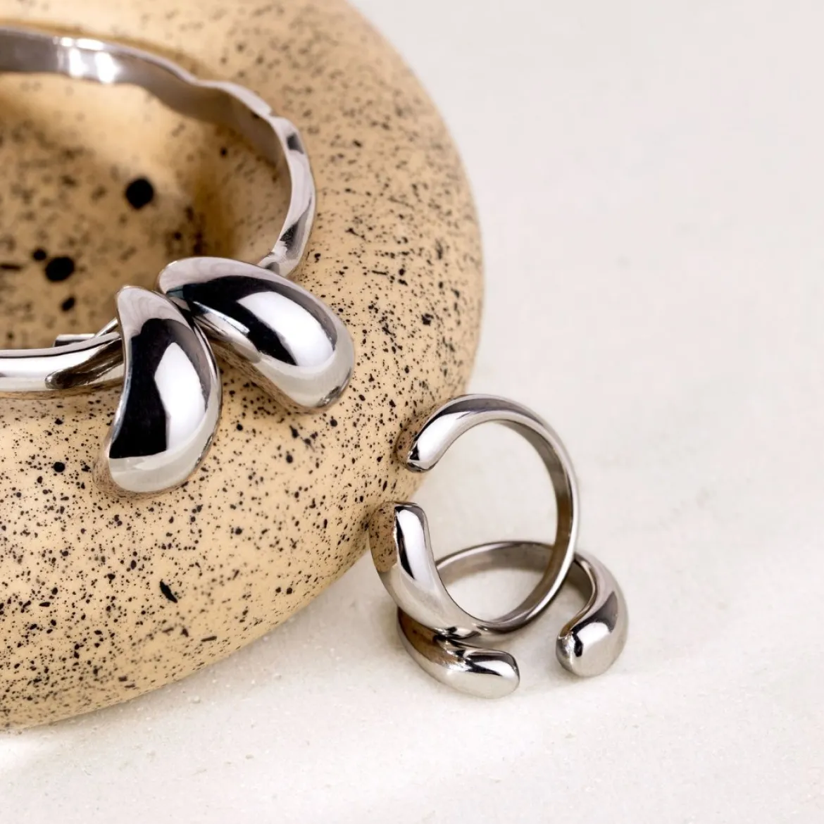 Huggie Ring Roségold