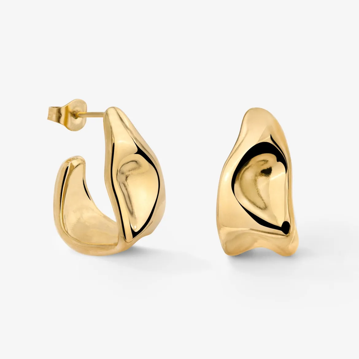 Liquid Shape Studs Gold