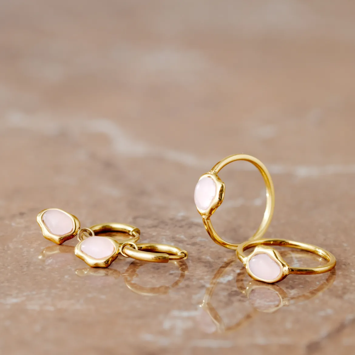 Lively Lisa Hoop Set Small Gold