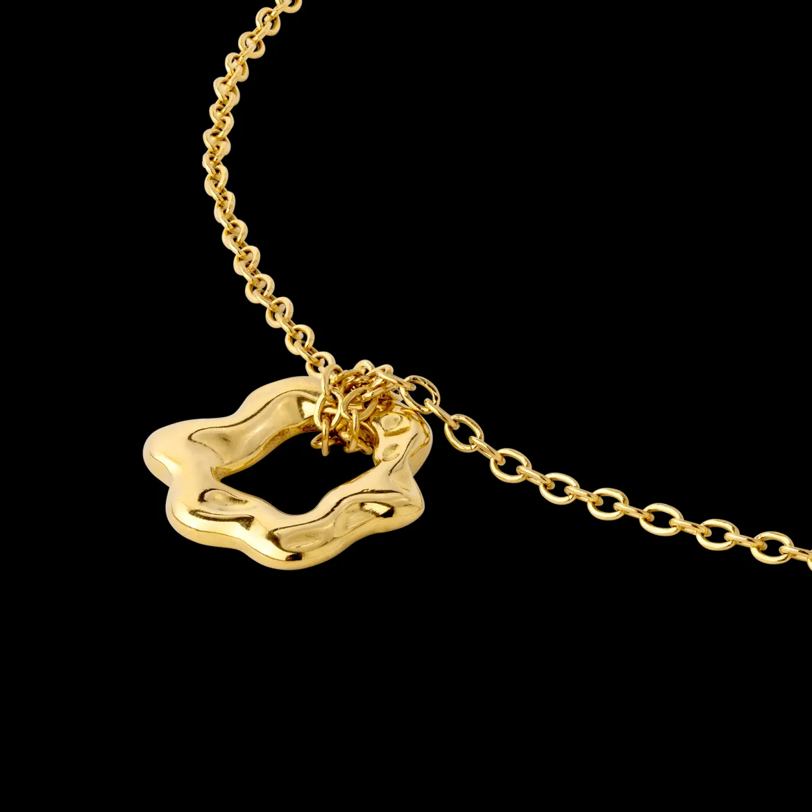 Melting Donut Necklace Gold