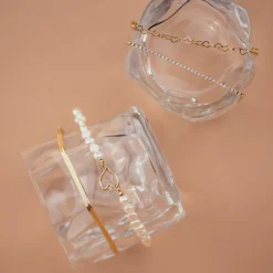 Melting Heart Pearl Bracelet Gold