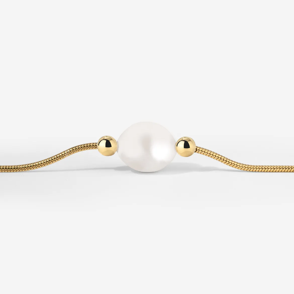 Minimalist Pearl Bracelet Gold
