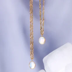 Oval Pendant Necklace Gold