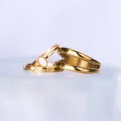 Oval Ring Gold