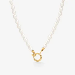 Pearly Charm Necklace Gold