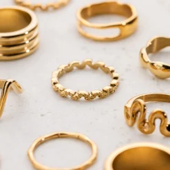 Petal Line Ring Gold