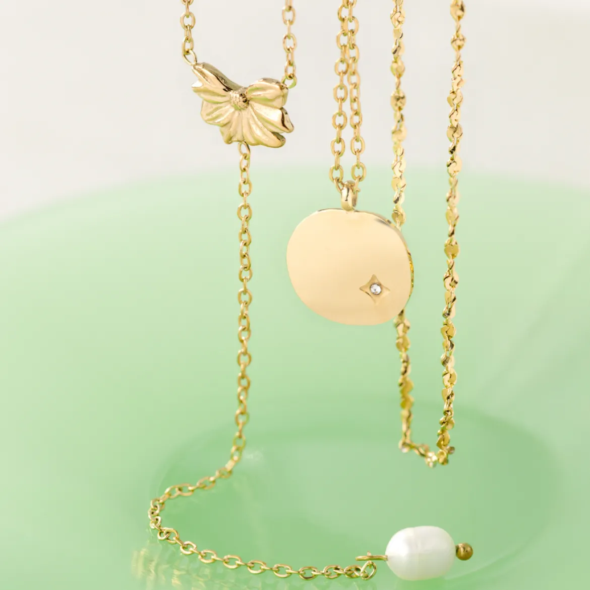 Petal Pearl Y-Necklace Silber