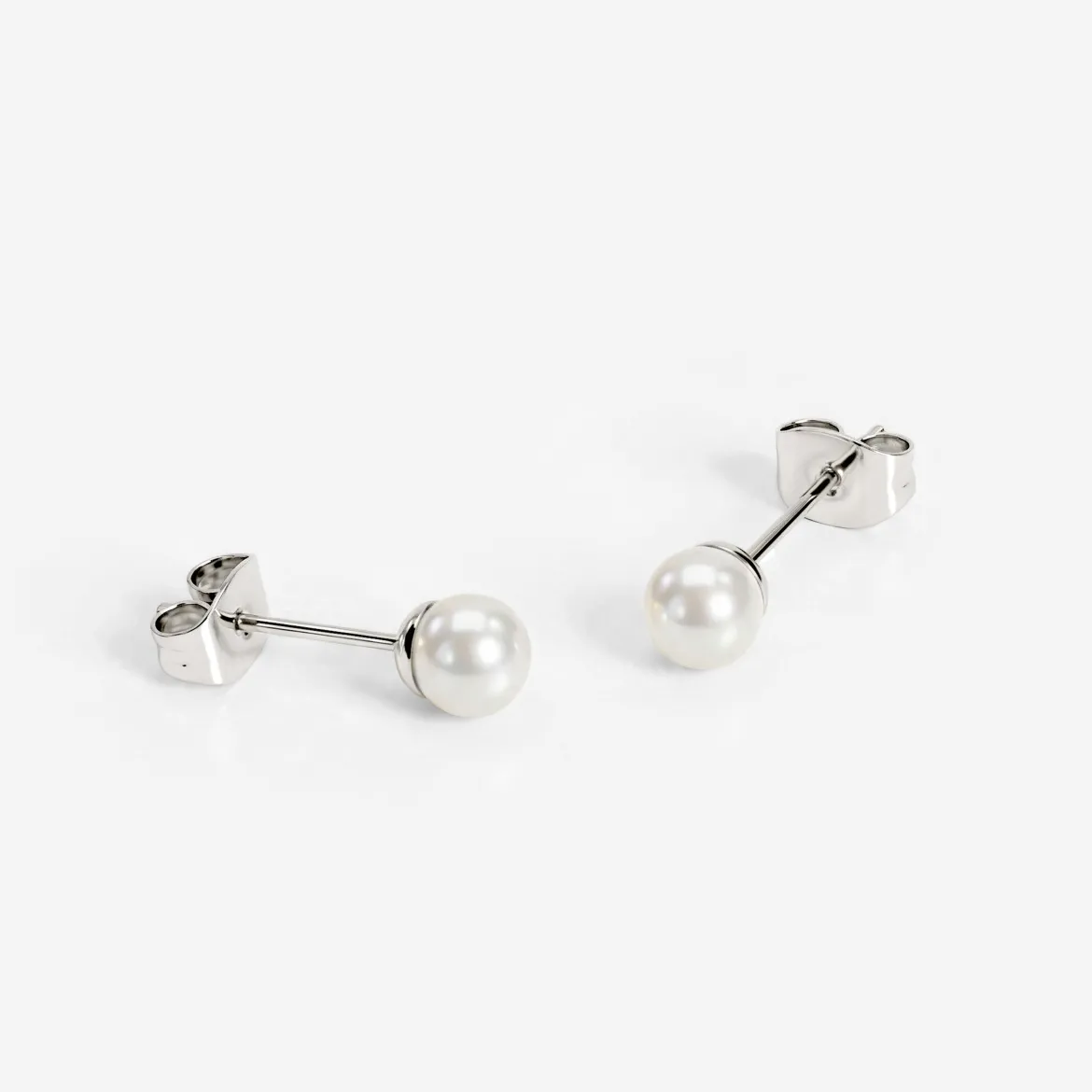 Pretty Pearl Studs Silber