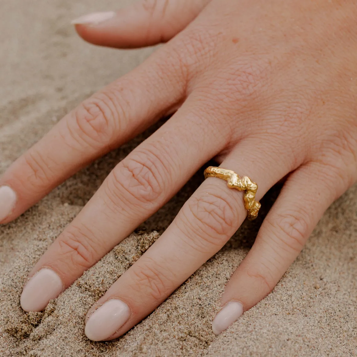 Reef's Whisper Ring Gold