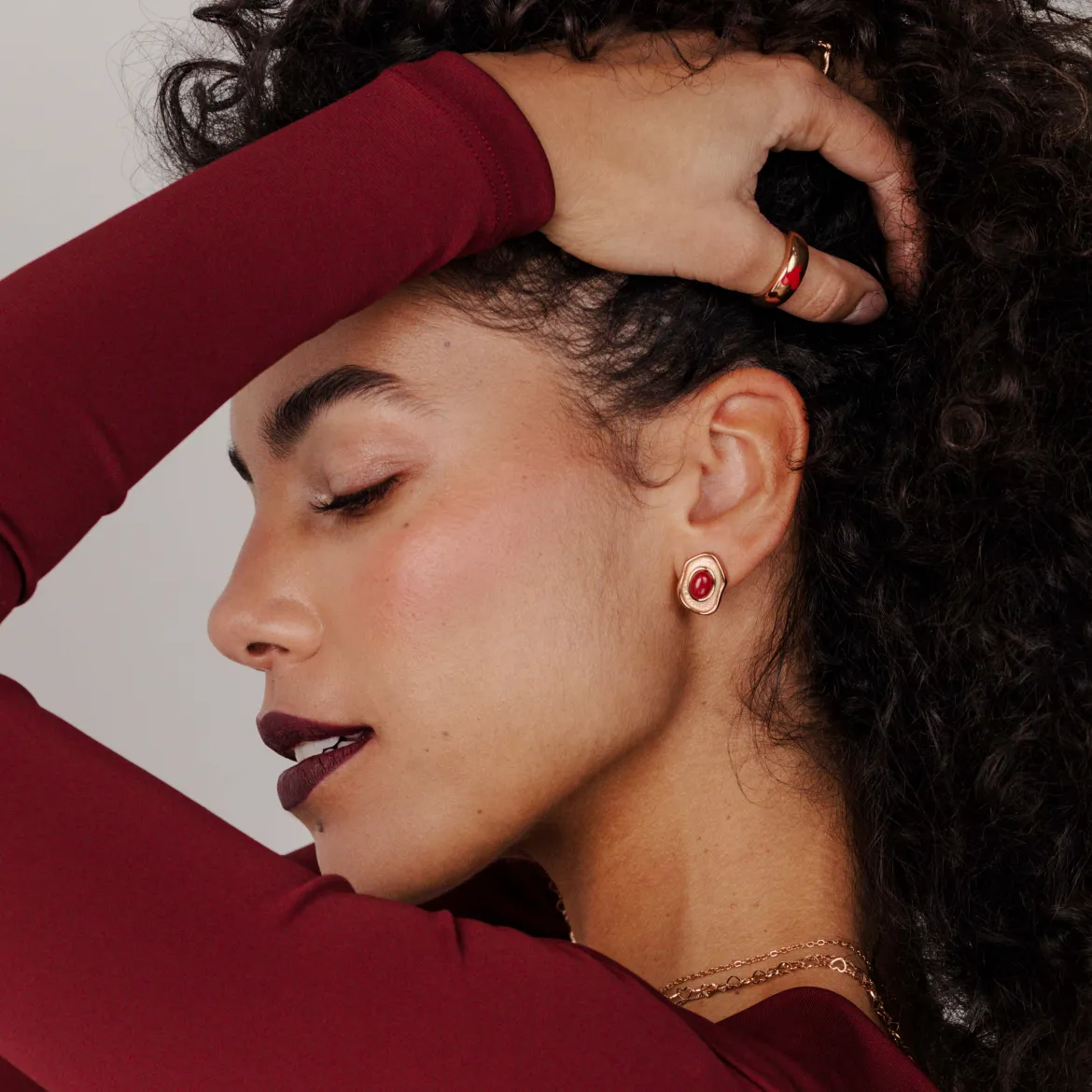 Scarlet Treasure Studs Roségold