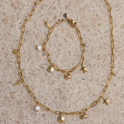 Seaside Treasures Necklace Gold
