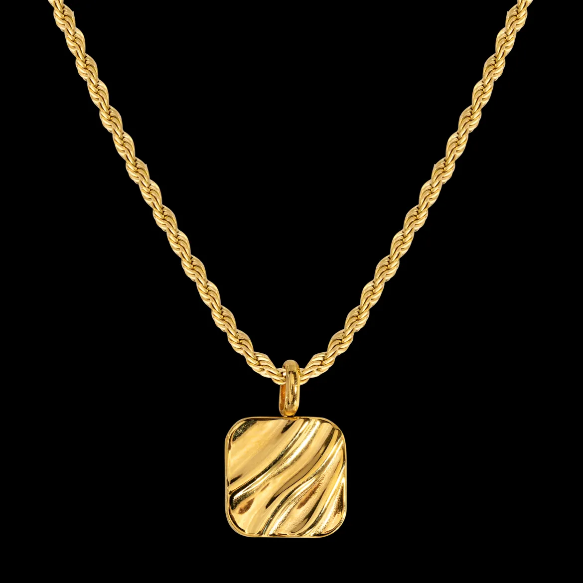 Sounds of the Sea Necklace Gold