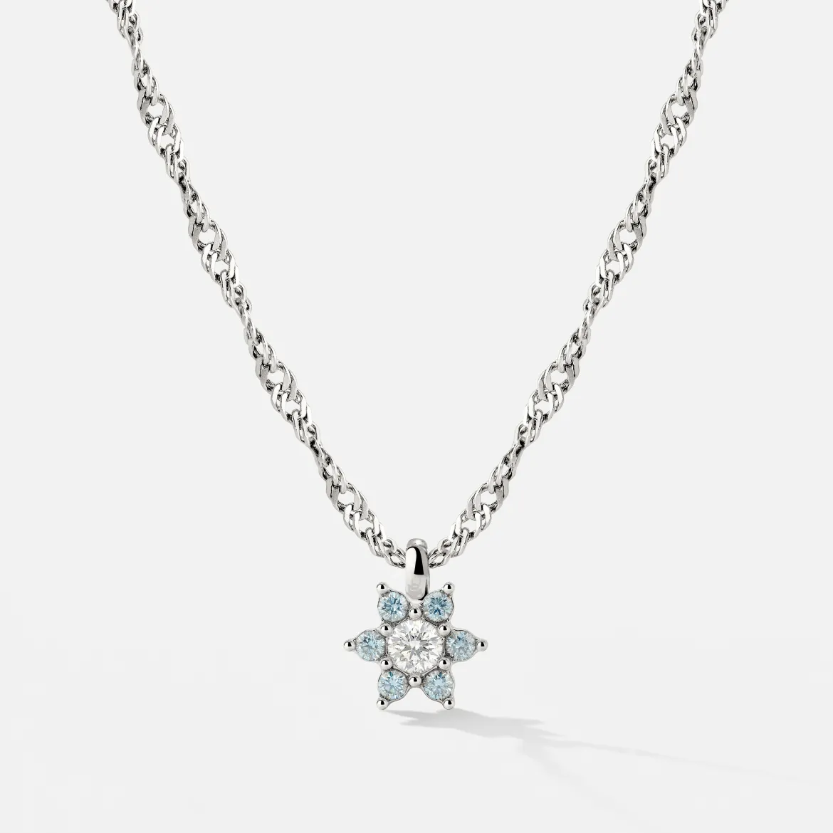 Sparkling Blue Petal Necklace Silber