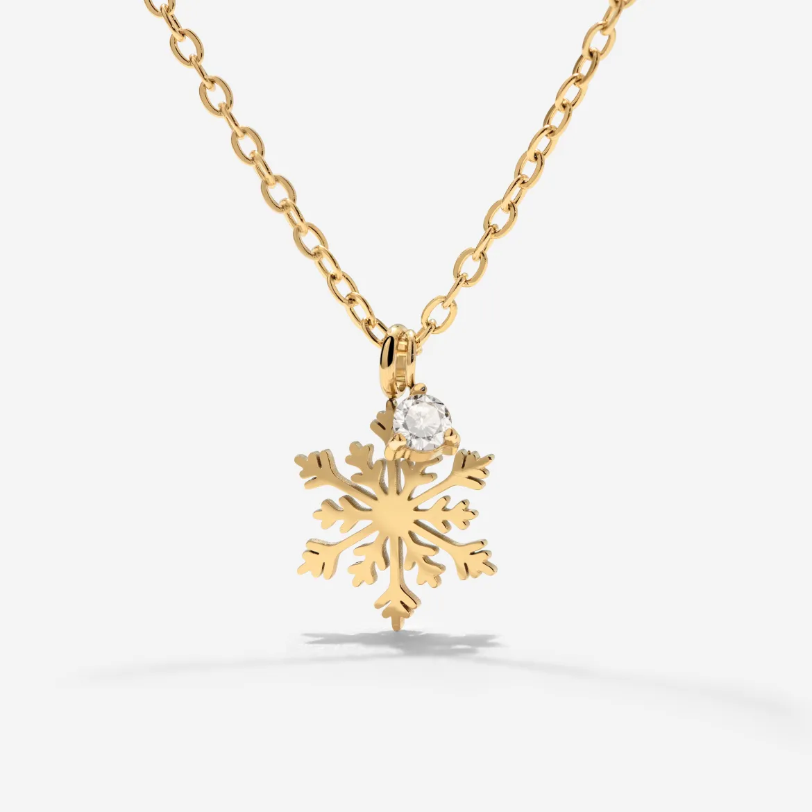 Sparkling Snowflake Necklace Gold