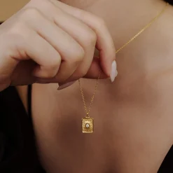Sun Relic Necklace Gold