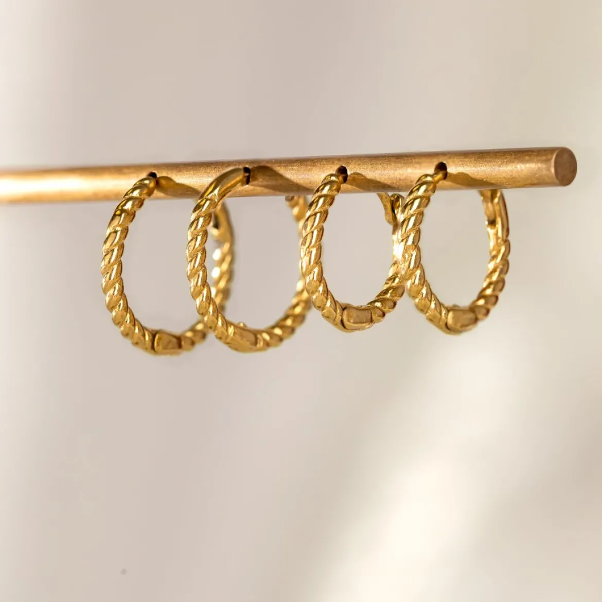 Twisted Hoop Bundle Small Silber