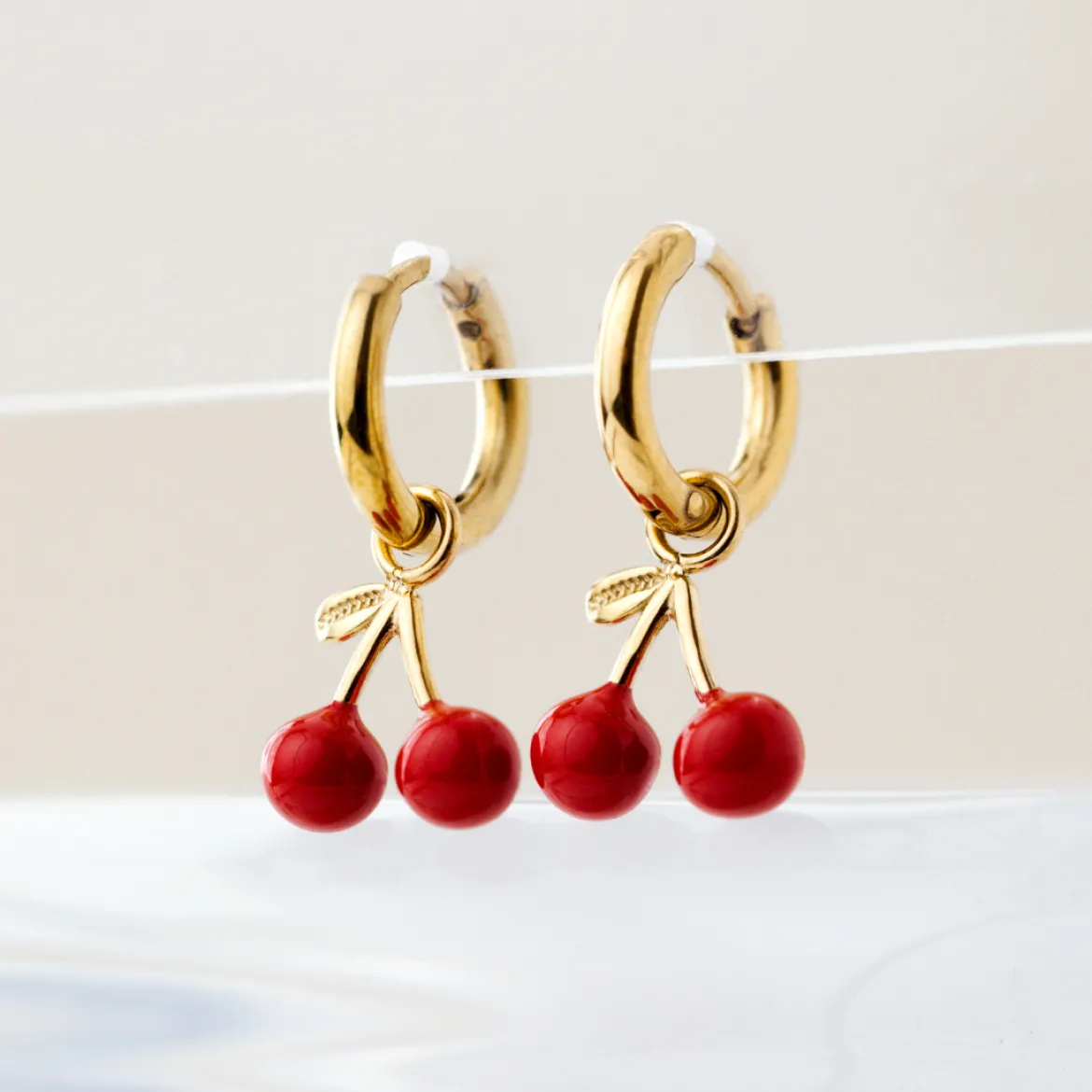 Very Cherry Hoop Set Baby Gold