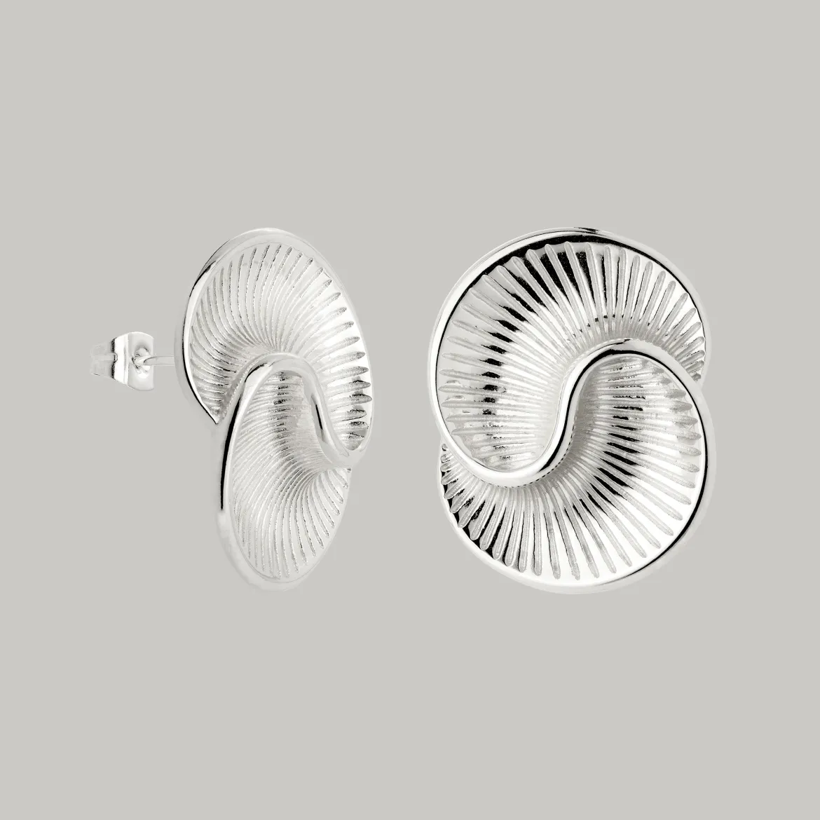 Winding Spiral Studs Silber